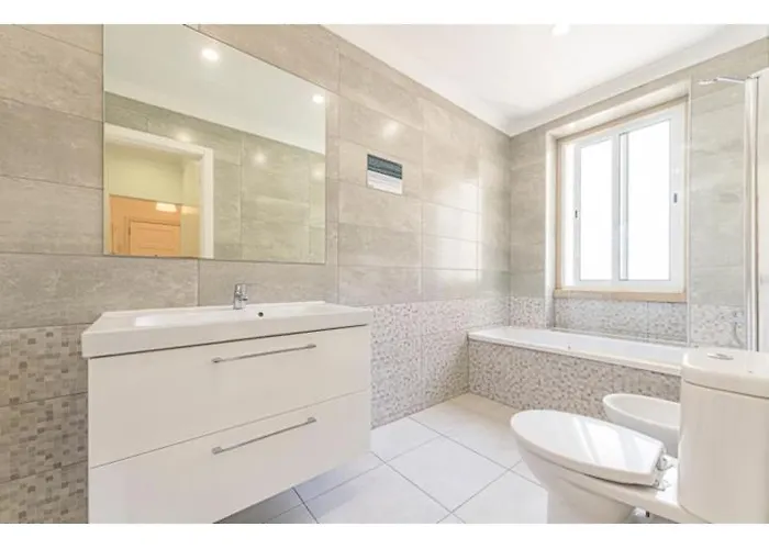 Lejlighed Houze Spacious 4 Bedroom Flat Near Zoo